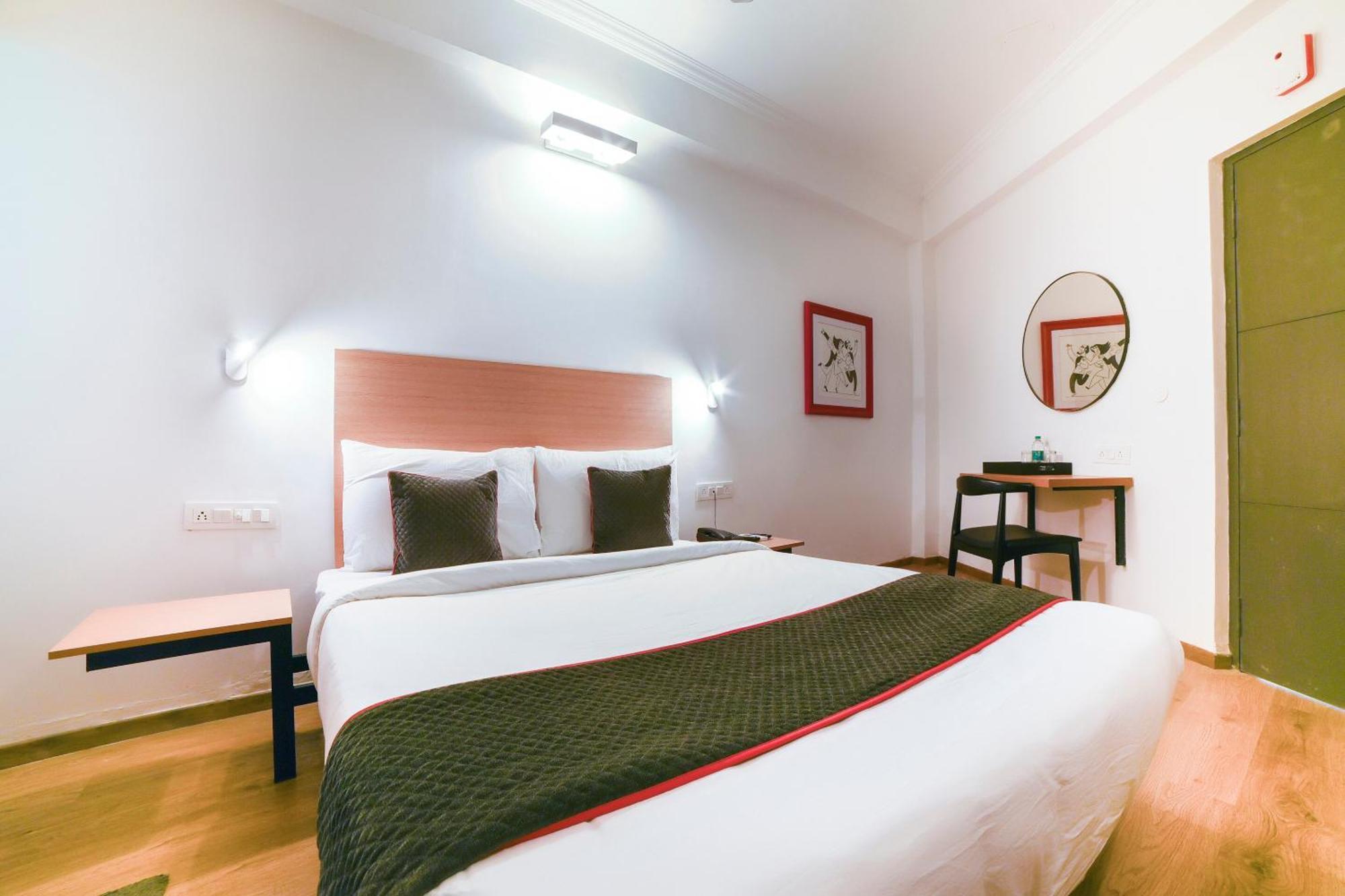 Collection O Vadapalani Hotel Csennai Kültér fotó